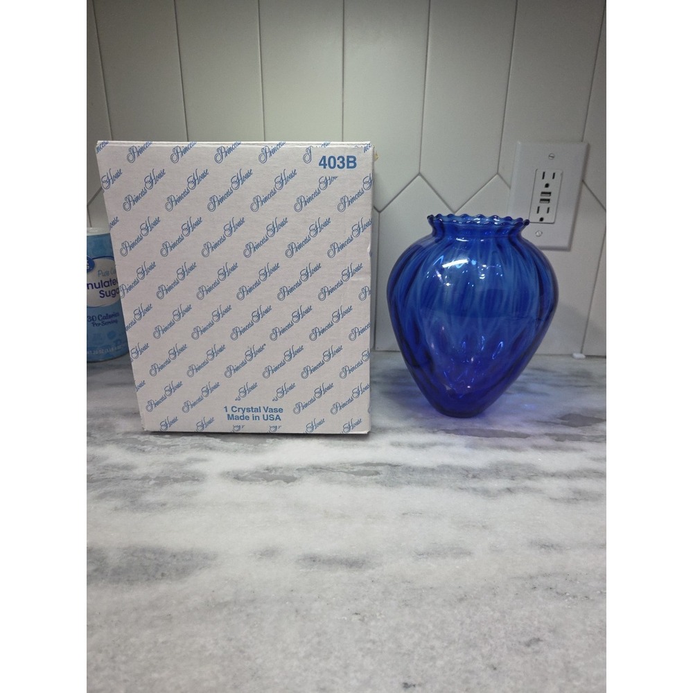 Princess House Cobalt Blue Crystal Vase, Scallop Edge Vase, Decorative Vase